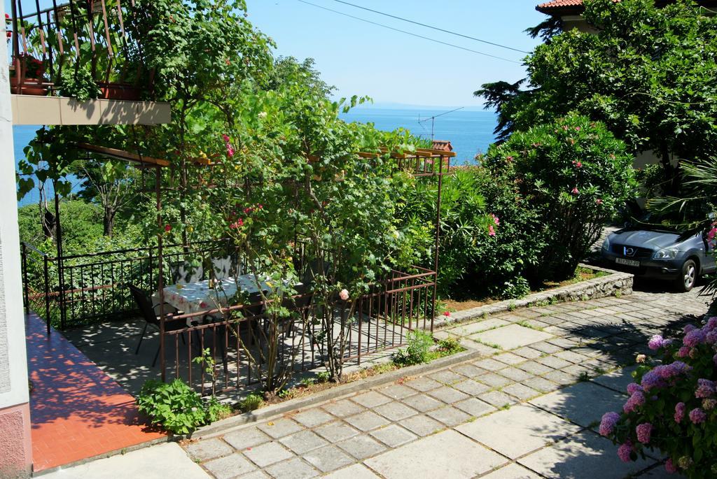 Apartman Lena Opatija Extérieur photo